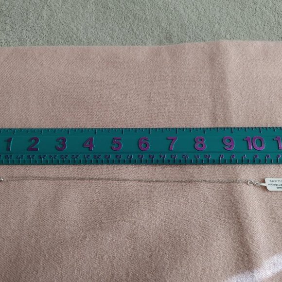 BNWT Sterling Silver Diamond Multi-Heart Necklace 1/10 Ct tw - Picture 6 of 7